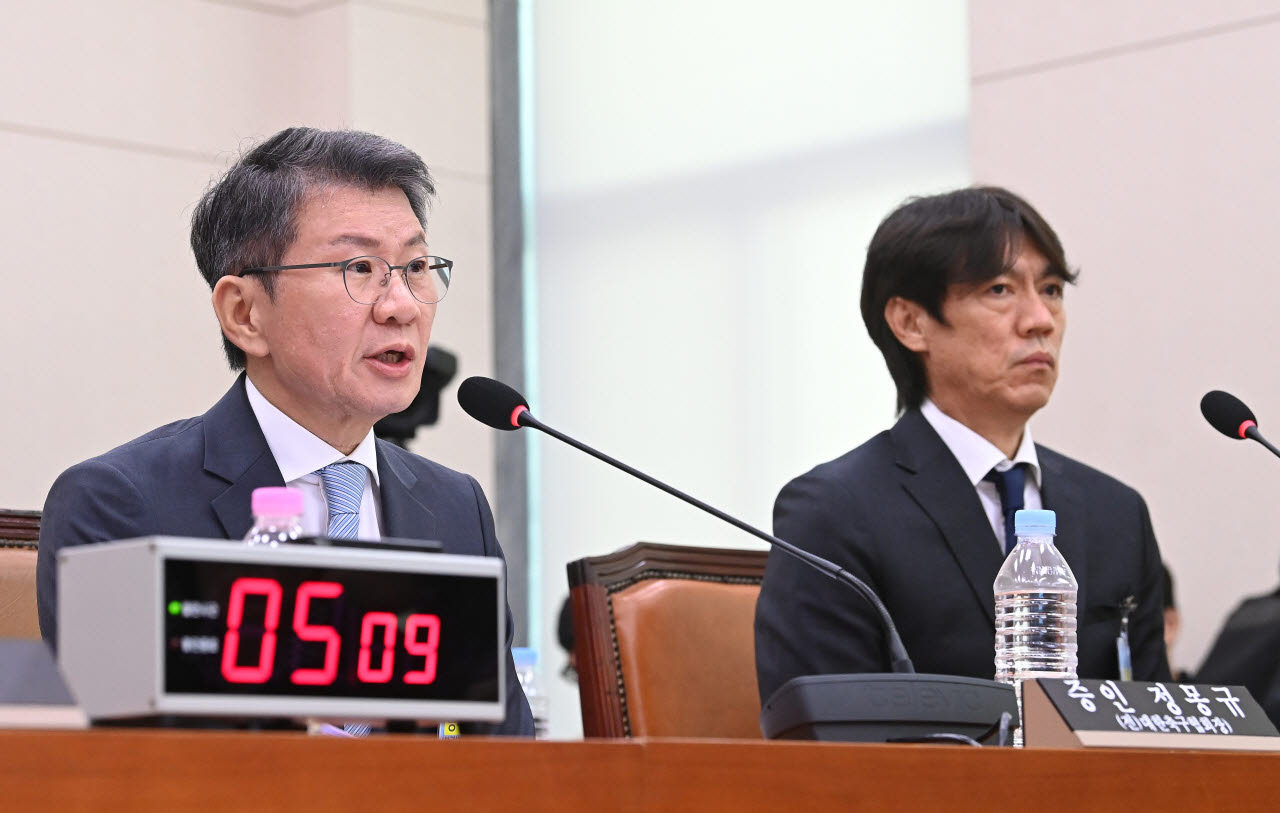 [포토]질의에 답하는 정몽규