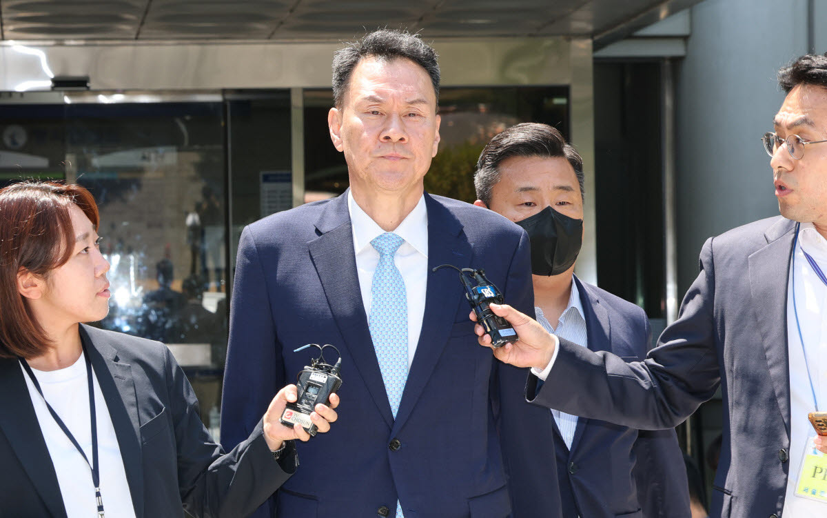 '내란 가담' 김명수 前합참의장 재판 시작…재판 비공개 결정