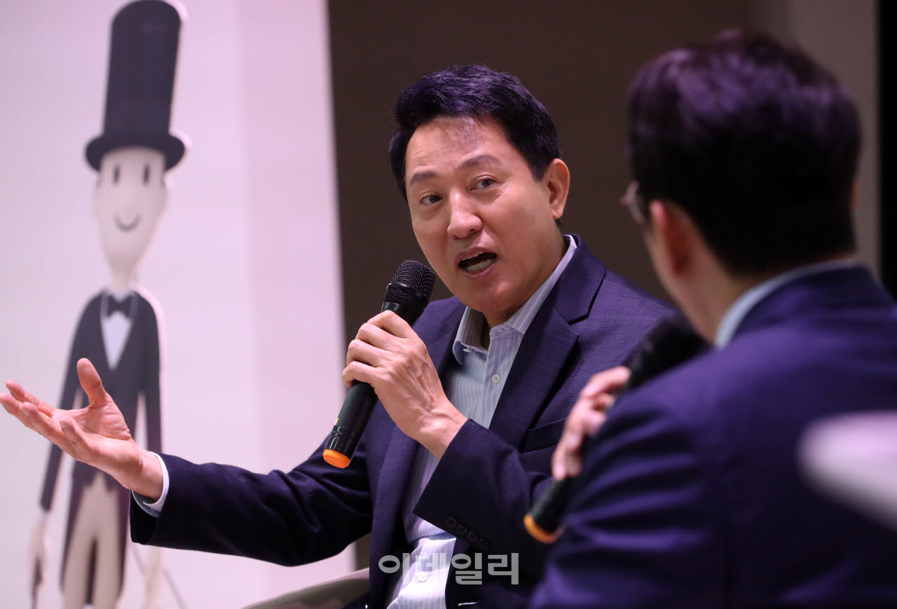 [포토] 청년들과 소통하는 오세훈 시장