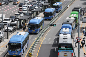 필로폰 맞고 시내버스 운전?...40대 중국인 기사 덜미