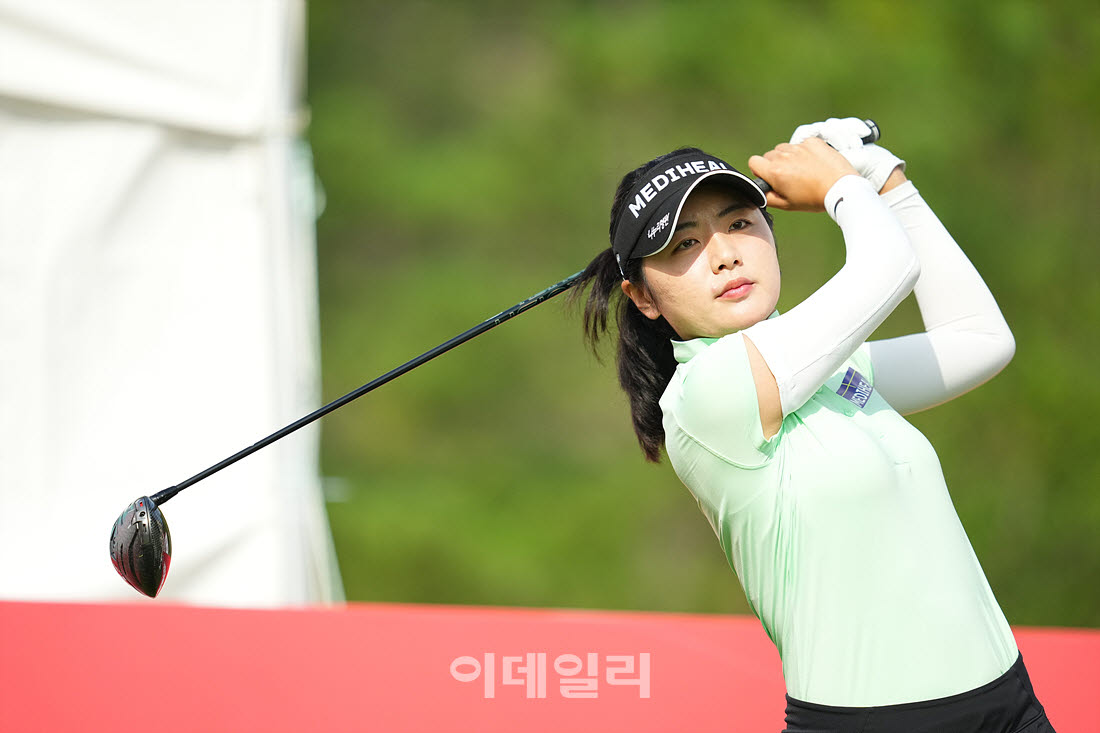 [포토]손예빈,연습은 부드럽게