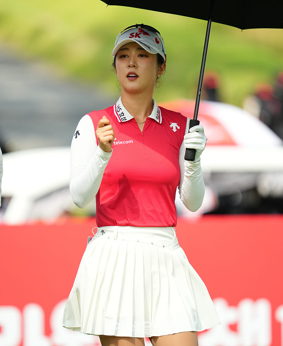 [포토]김재희,반가운 시선