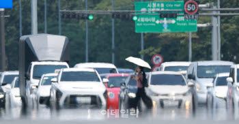 펄펄 끓는 대구, 최고기온 '40.9도'…전국 곳곳 폭염중대경보 발령