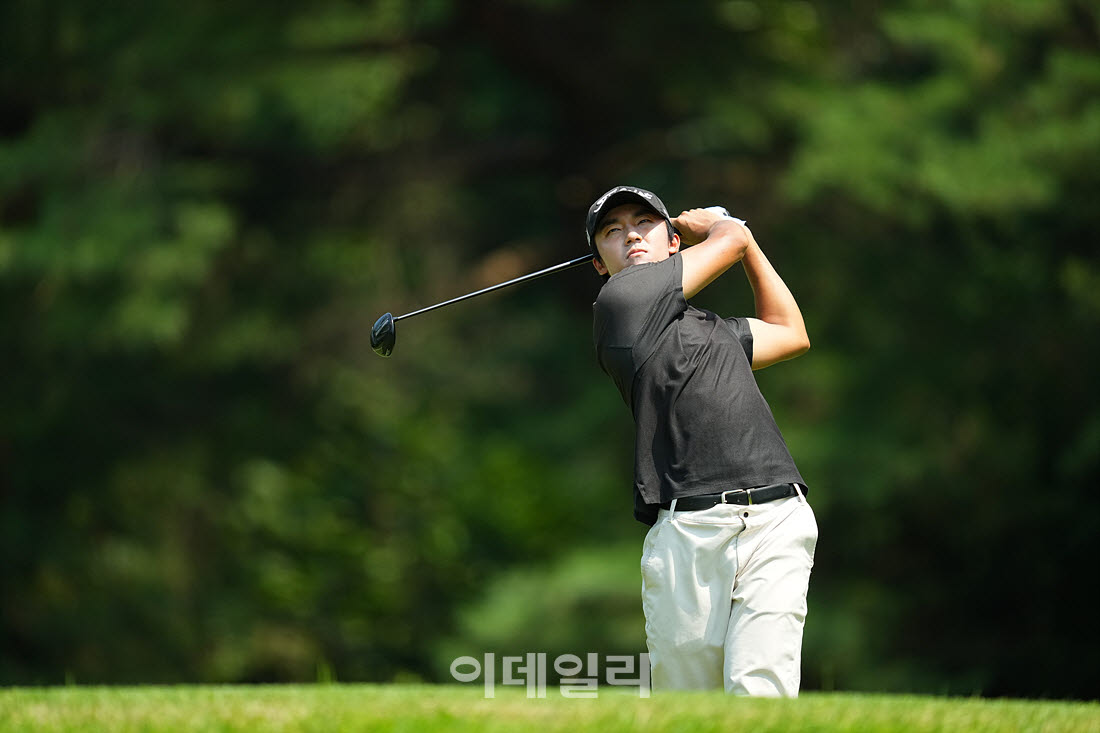 [포토]류준희,유연한 티샷 공략