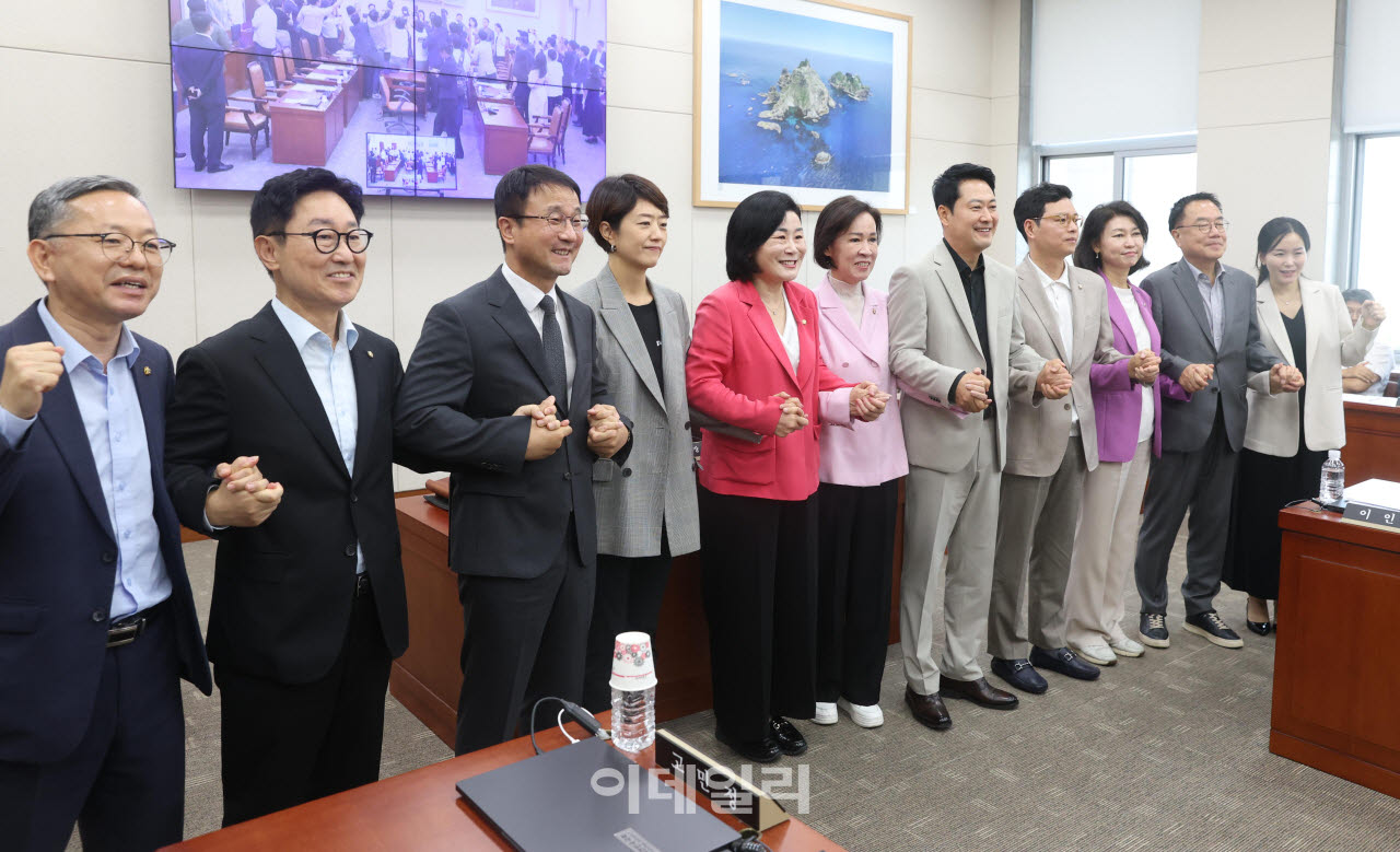 [포토]'분위기 좋은 국회 교육위원회'