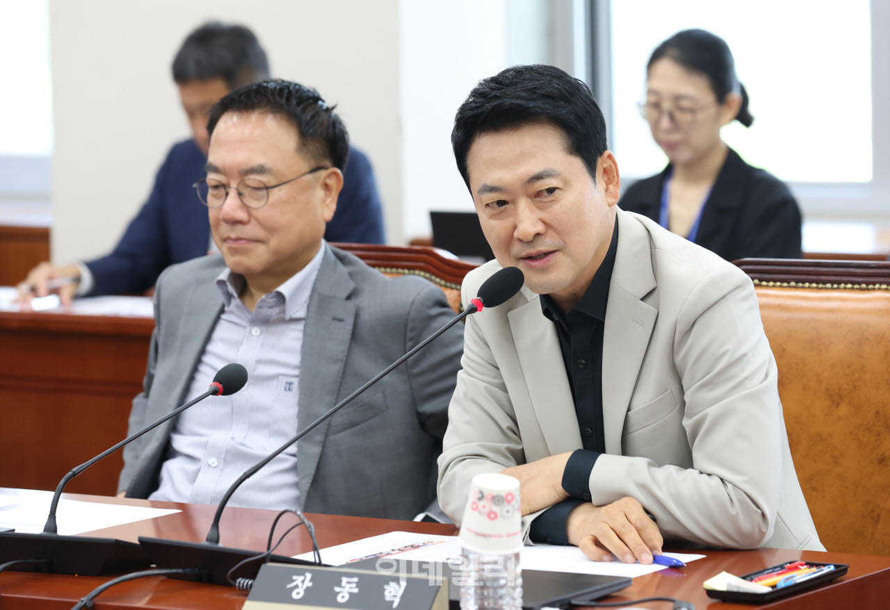 [포토]국회 교육위, '인사말하는 장동혁 대표'