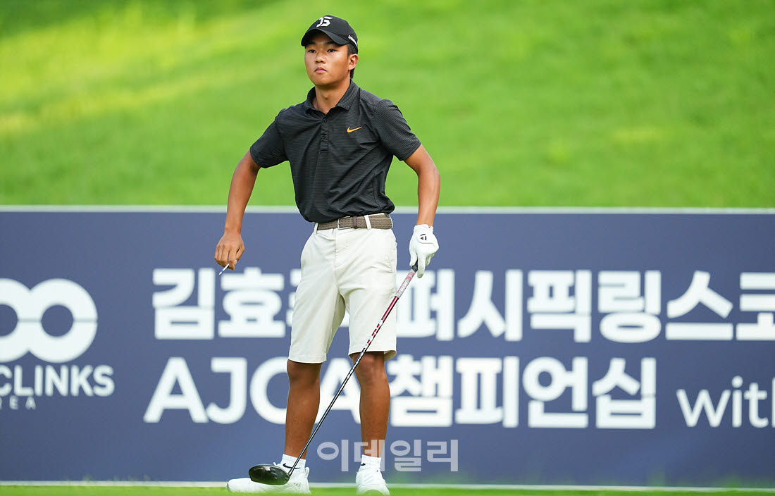 [포토]김민준,타구 방향을 본다