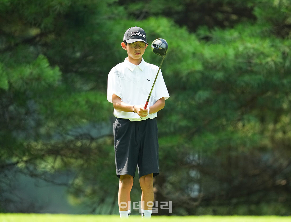 [포토]이대경,선두 노리는 정조중