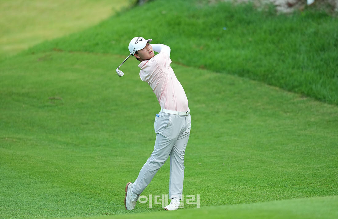 [포토]진호영,핀 하이로 붙인다