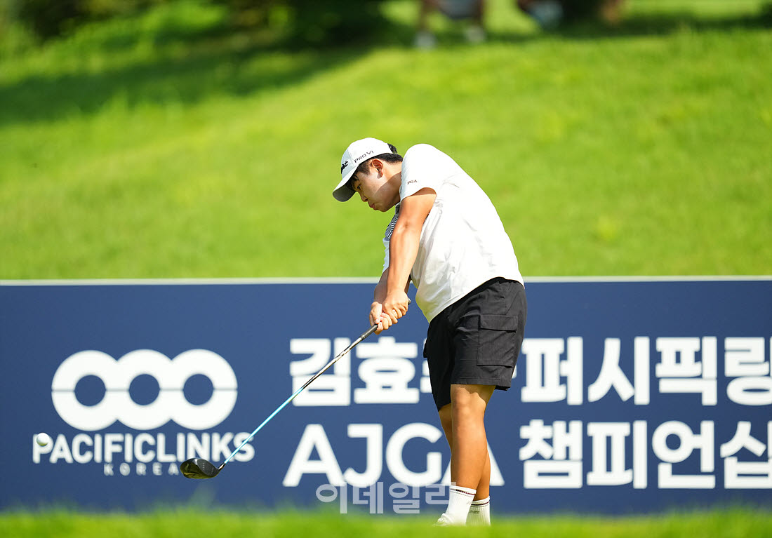 [포토]한정재,정확한 첫 임팩트 순간
