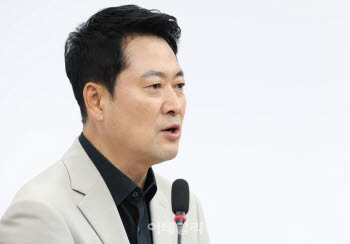 '탱크데이' 스타벅스 압수수색에…장동혁 "이재명 보은수사"
