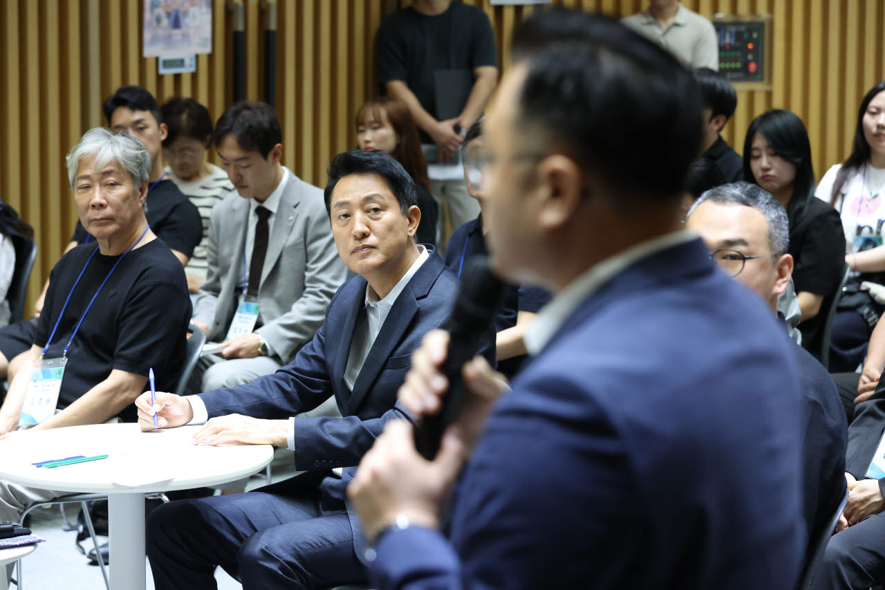 [포토]경청하는 오세훈 시장