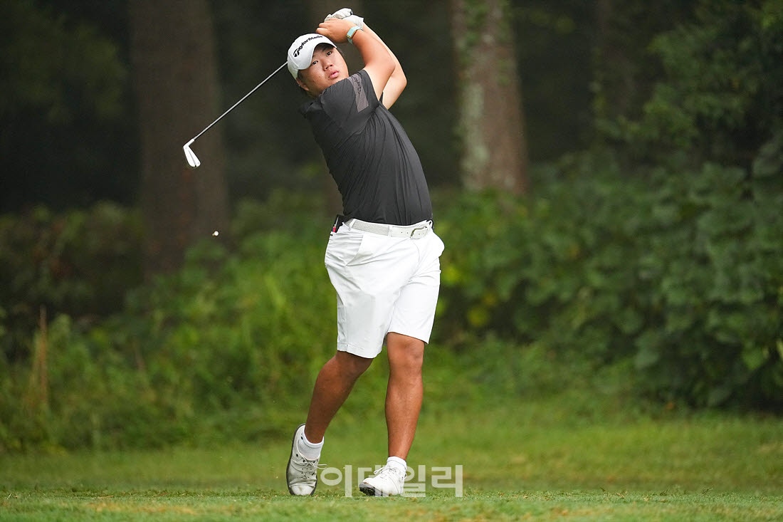 [포토]이승민,첫 홀 아이언 공략
