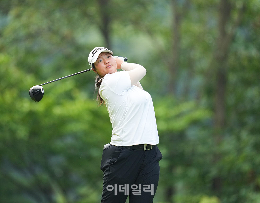 [포토]봉서연,그린에 떨어져라