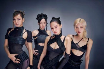 블랙핑크, 데뷔 10주년 행사 '전원' 참석한다