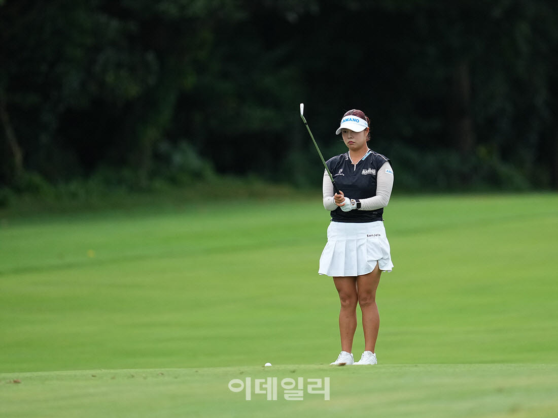 [포토]김리안,무빙데이 선두권을 노린다