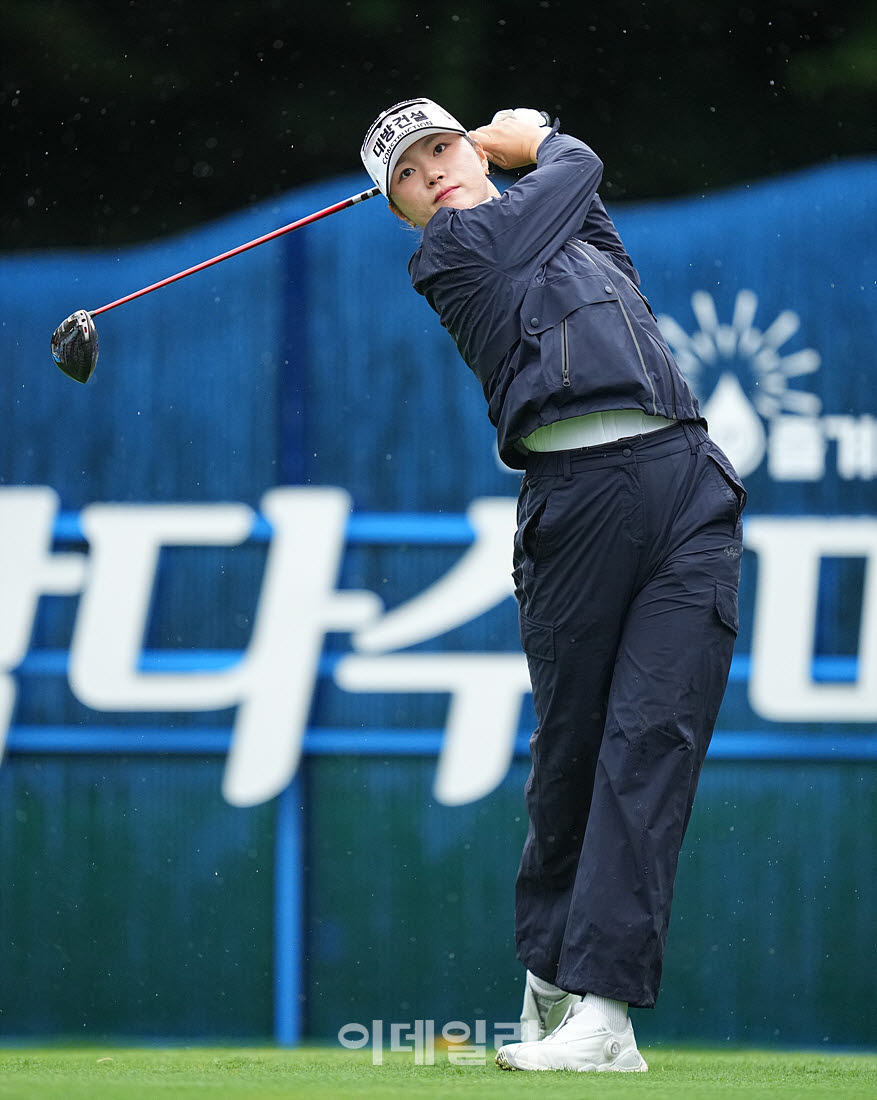 [포토]김민선,타깃 방향으로 어드레스
