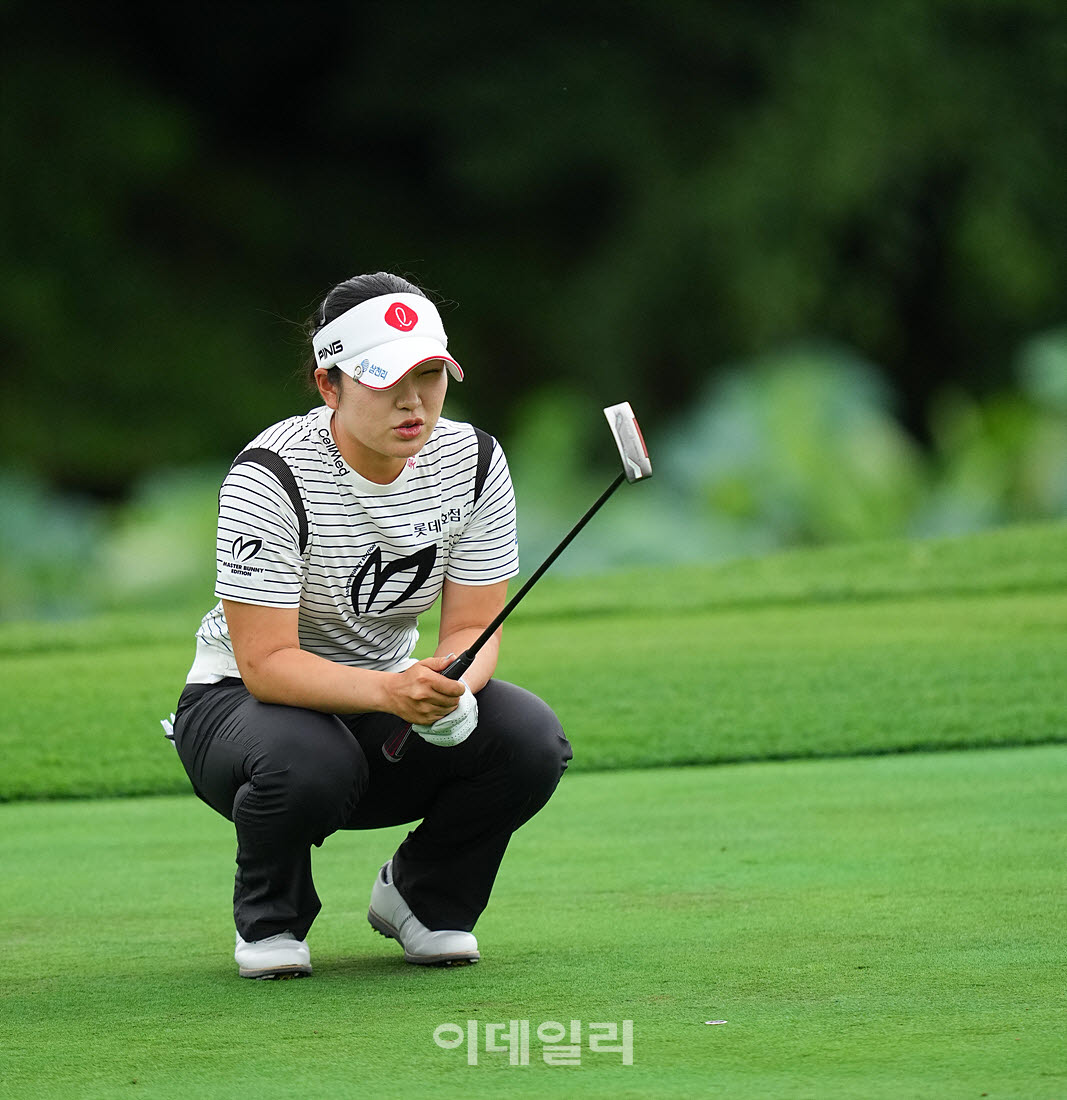 [포토]유현조,첫 홀 버디를 노린다