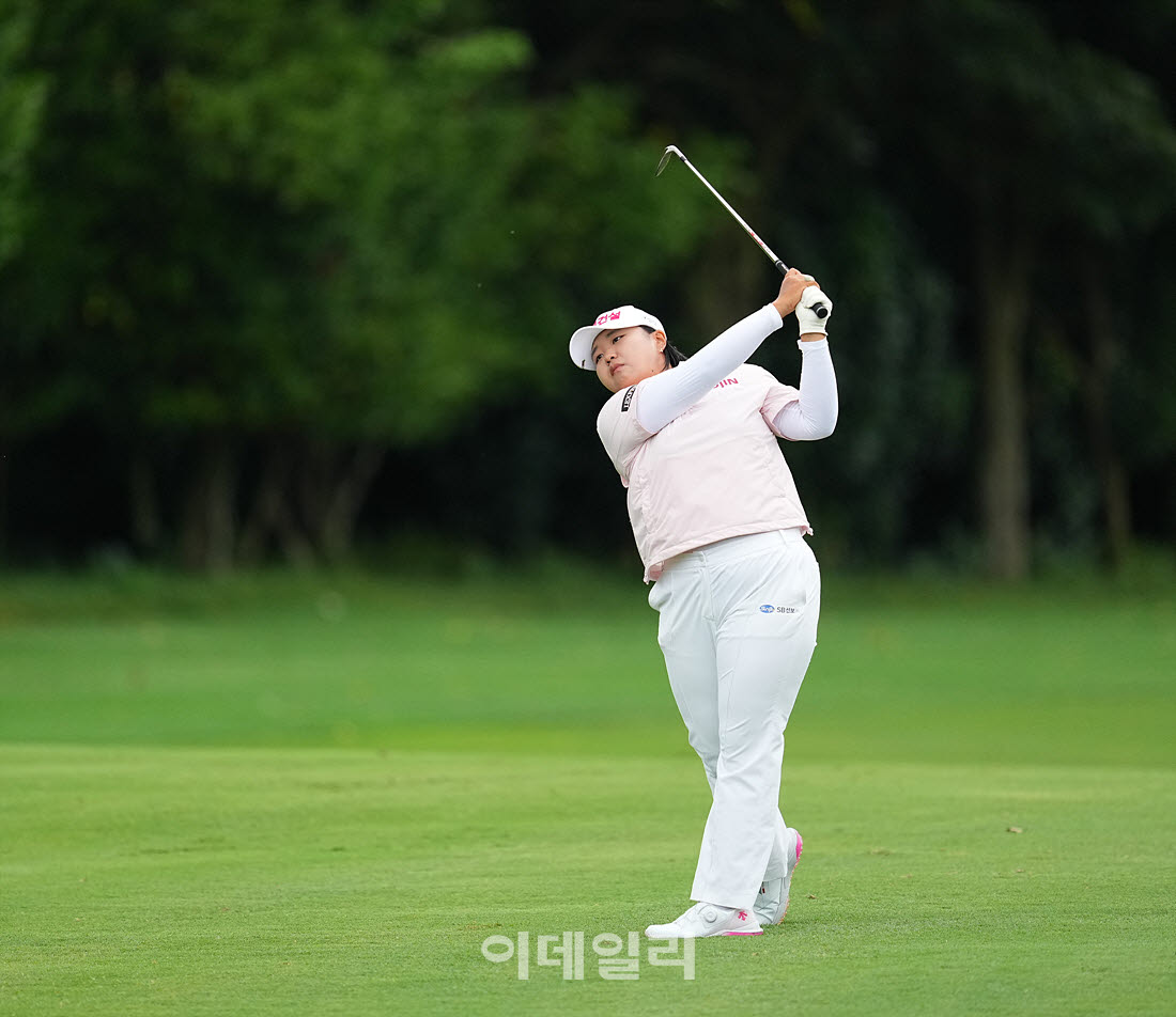 [포토]신다인,핀에 가서 붙어라