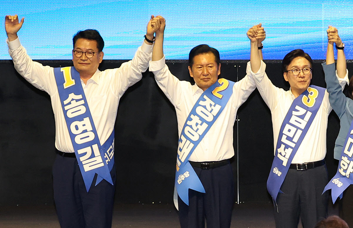 박지원 “호남, 김민석에 압도적 투표할 것”