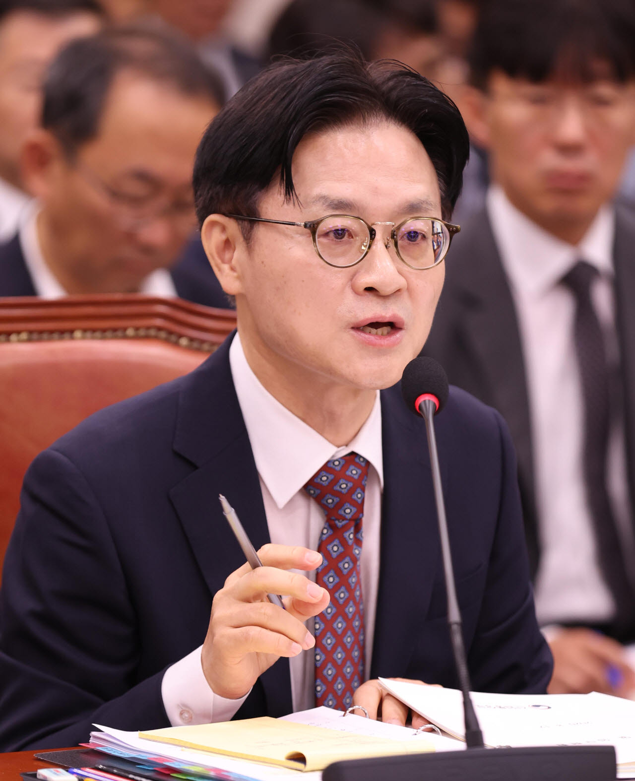[포토]'답변하는 김정관 산업부 장관'