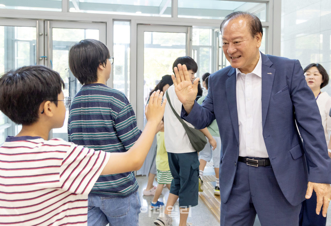[포토] 마포구, '학교 주변 안심통학로 조성사업' 실시