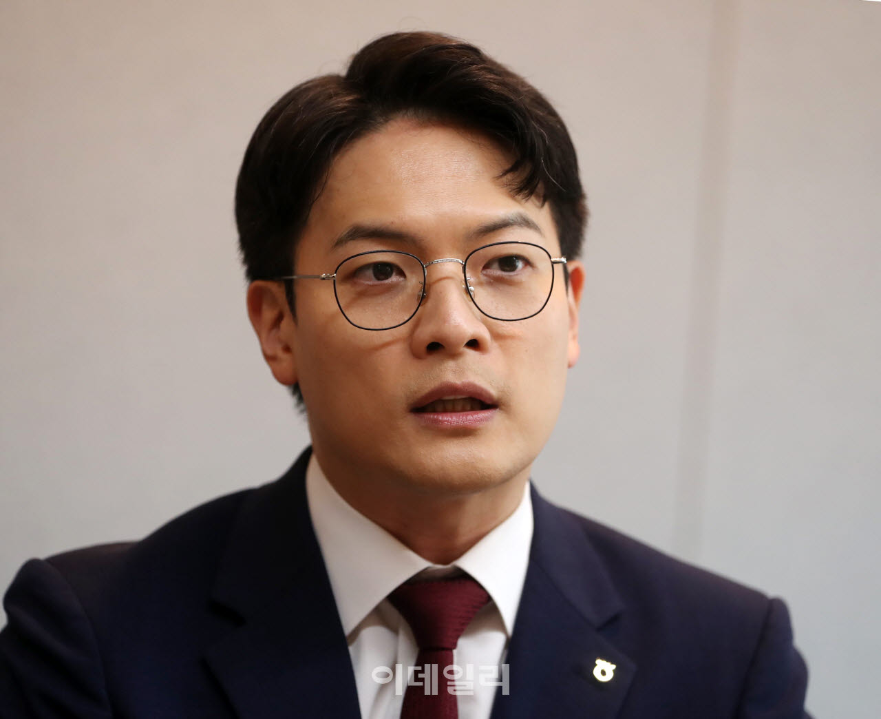 “8~9월은 변동성 줄며 완만한 회복..분할매수로 모아가야”