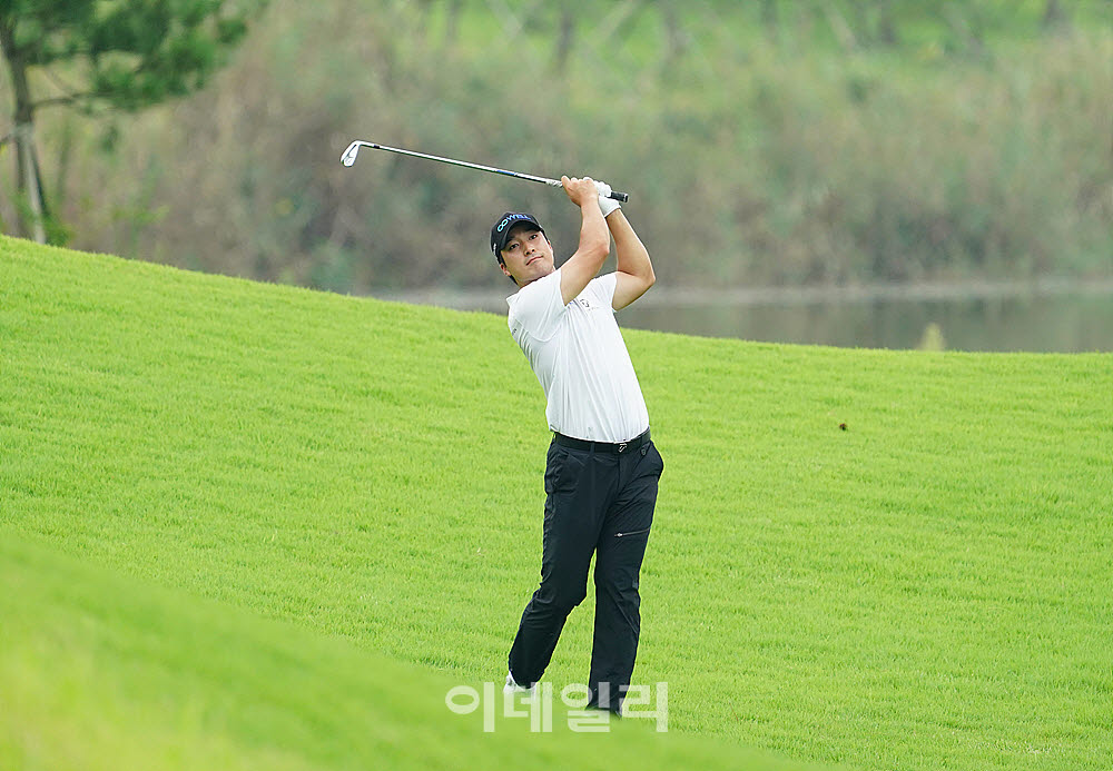 [포토] 임예택, 러프 탈출