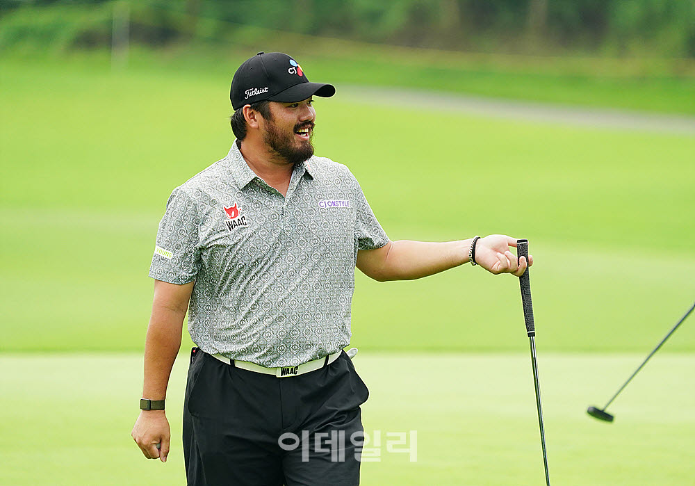 [포토] 정찬민, 밝은 표정으로