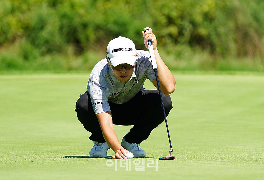 [포토] 최찬, 조심조심 신중하게