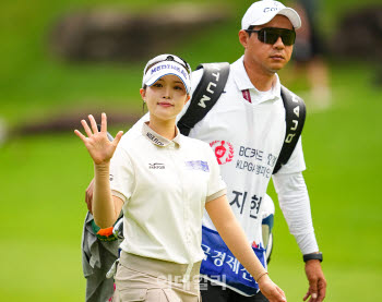  안지현, 최종 라운드 공동 20위로 대회 마무리… BC카드·한경 KLPGA 챔피언십