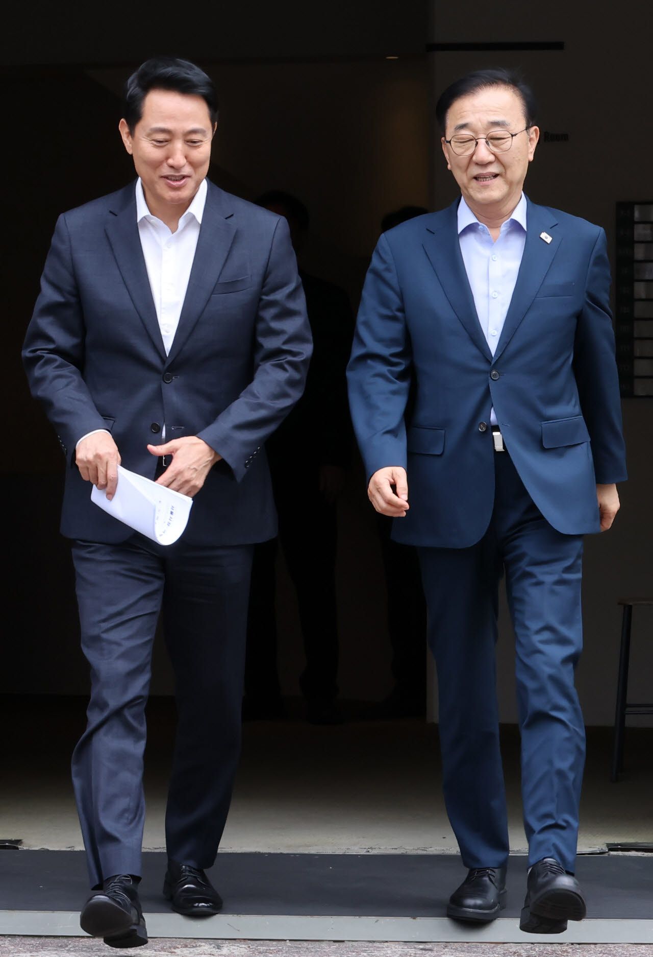 [포토]김윤덕 국토교통부 장관-오세훈 서울시장, 서울 주택 공급 현안 논의를 위한 2차회동 마쳐