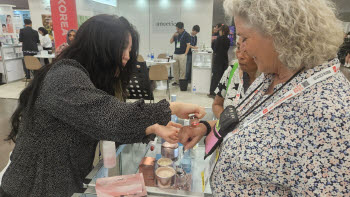 “한국산이 브랜드 됐다”…中企, 美바이어 잡고 수출길 뚫는다