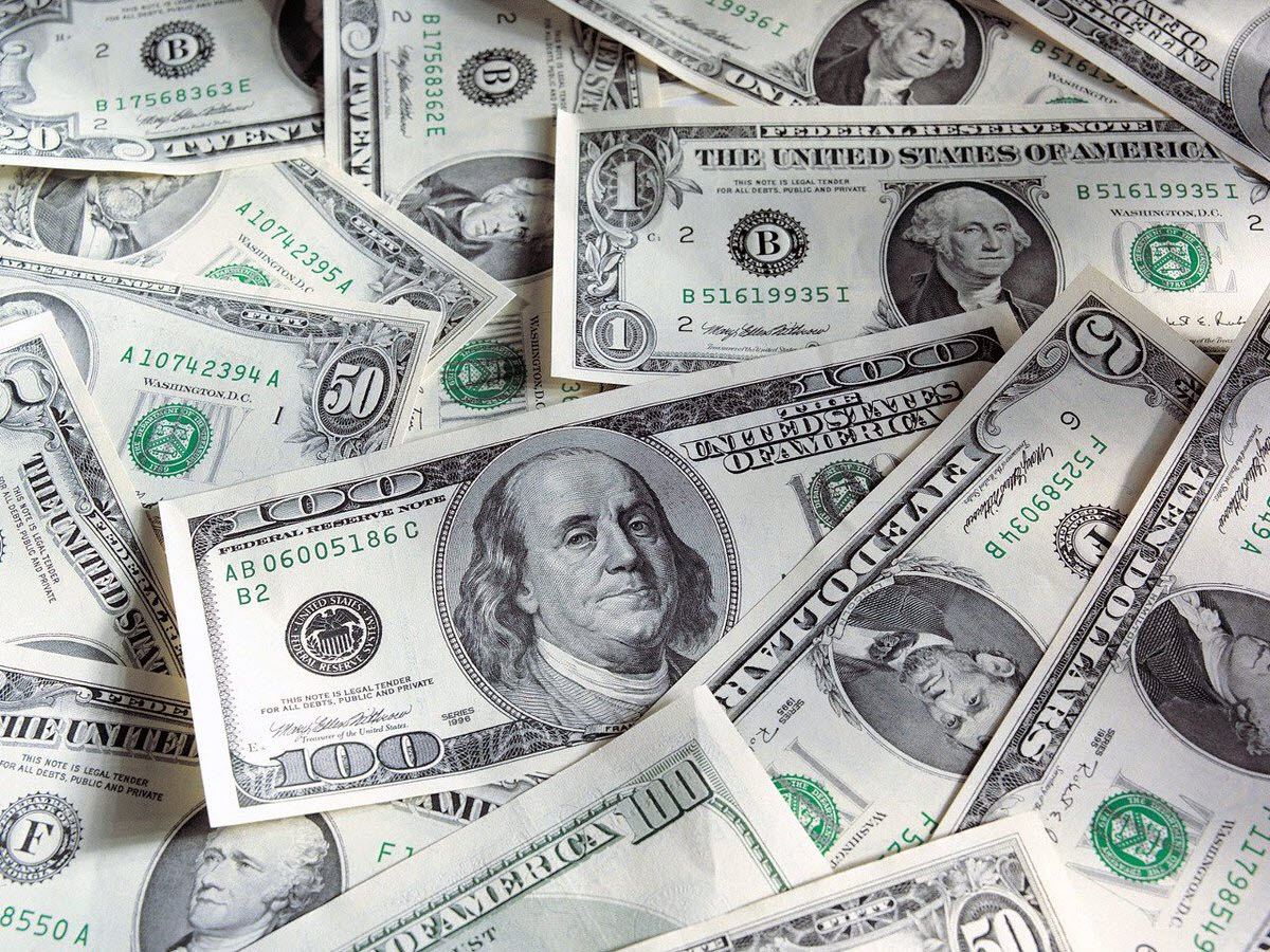 ‘환율 급락에 달러 사두자’…외화예금 7개월 만에 최대폭 증가