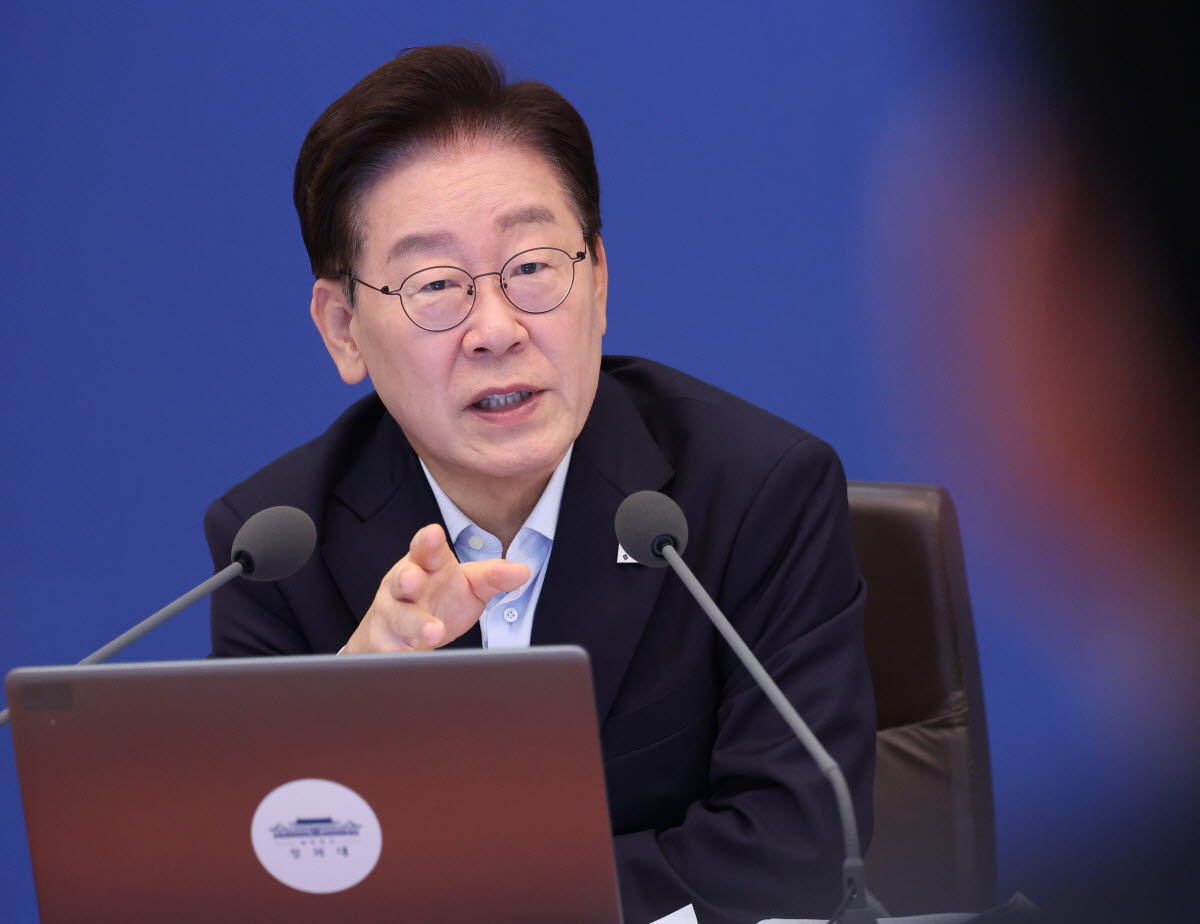 李대통령 "사람 목숨처럼 귀한 게 어디 있나"