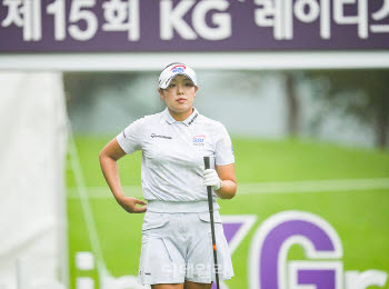  이윤서, 2라운드 경기 장면 '제15회 KG 레이디스 오픈'