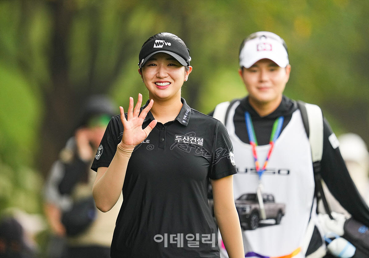 [골프IN화보] 박혜준, 3라운드 매서운 맹추격으로 공동 선두 등극 '제15회 KG 레이디스 오픈'