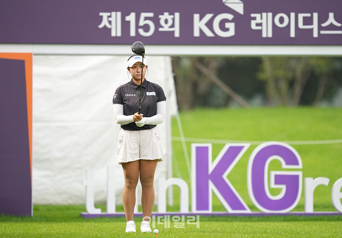 [포토]강채연,선두를 정조준한다