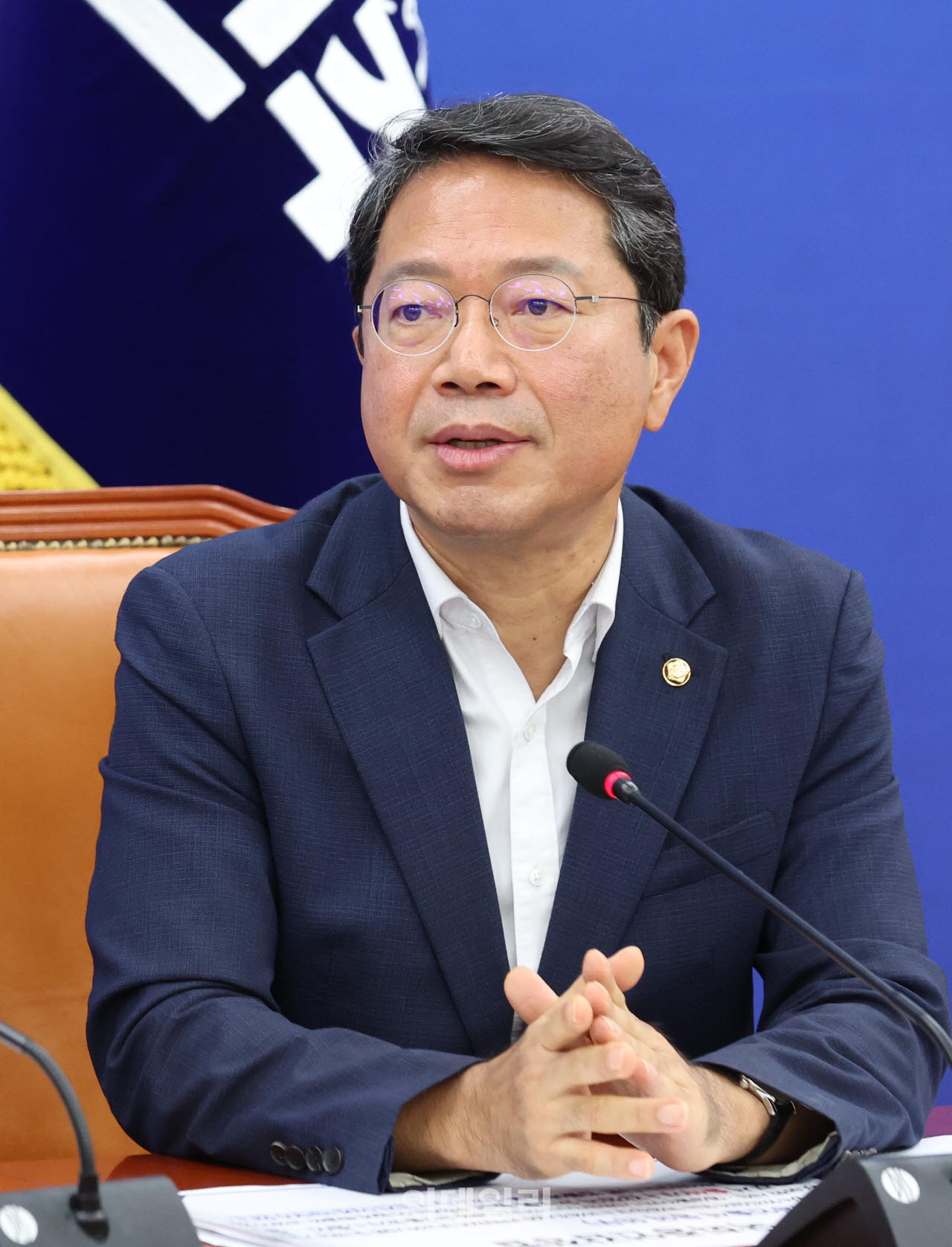 [포토]김승원 의원, '법무부 장관 후보자에 내정'