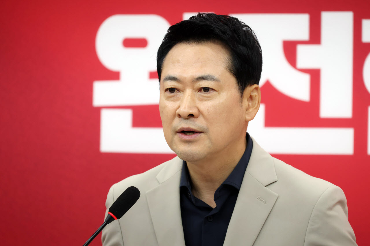 [포토]장동혁 국민의힘 대표, 현안 관련 기자회견