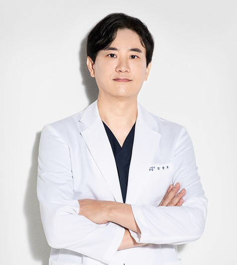 "줄기세포 시술, 효과 극대화를 위해선 용량과 시스템이 중요"