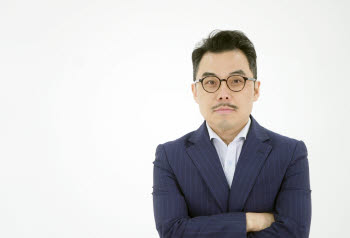 “K백화점, 명품 판매 의존 지나쳐…MZ·중산층으로 수익원 넓혀야”