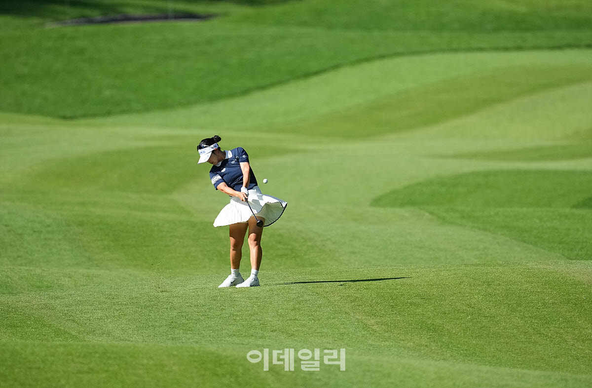 [포토]전예성,강력한 아이언샷