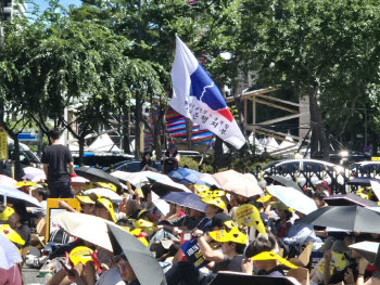 與 "금융은 서울에 남아라"…이전 추진 며칠 만에 제외론 확산