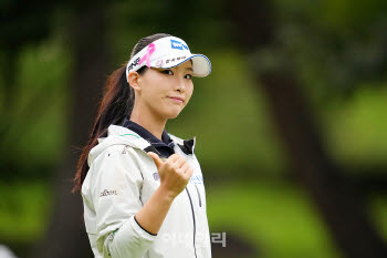 [골프IN화보] KB금융 챔피언십 1라운드 경기 장면