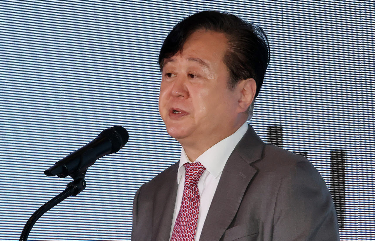 [포토]2026 글로벌대학벤처포럼 환영사하는 김주한 서울대학교 연구부총장