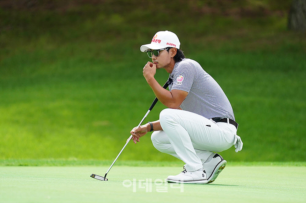 [포토] 이형준, 고민한다