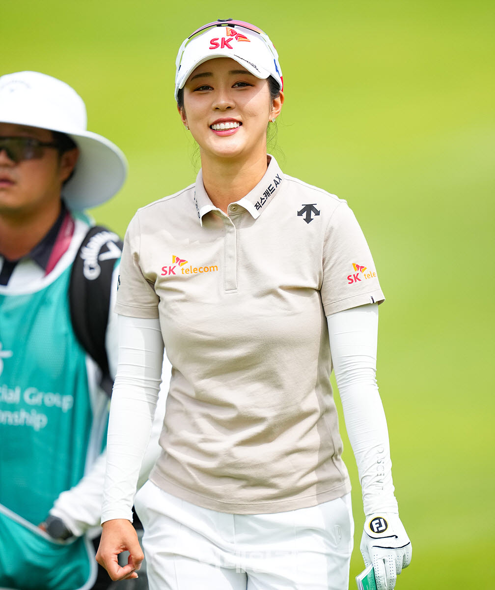 [골프IN화보] 김재희, 하나금융그룹 챔피언십 1라운드 경기 장면