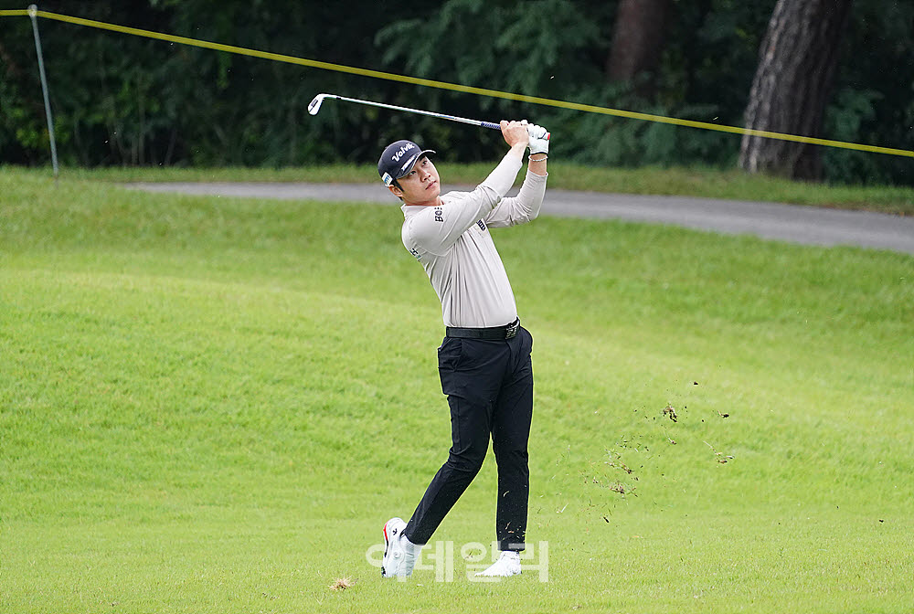 [포토] 김민수, 정교한 아이언 컨트롤