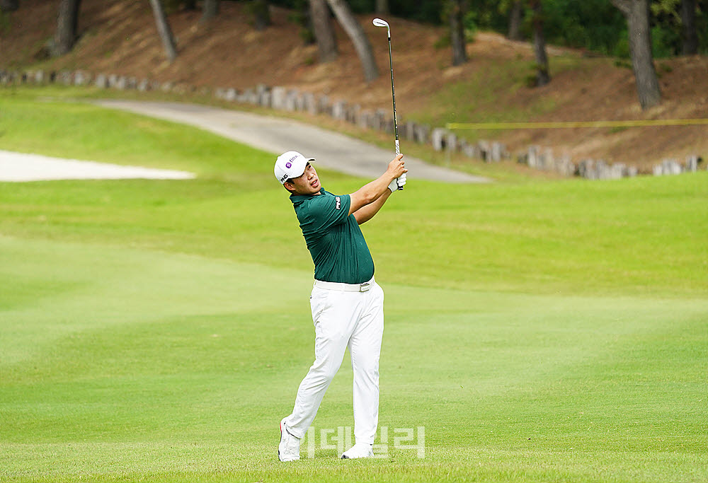 [포토] 장승보, 정교한 아이언샷 컨트롤
